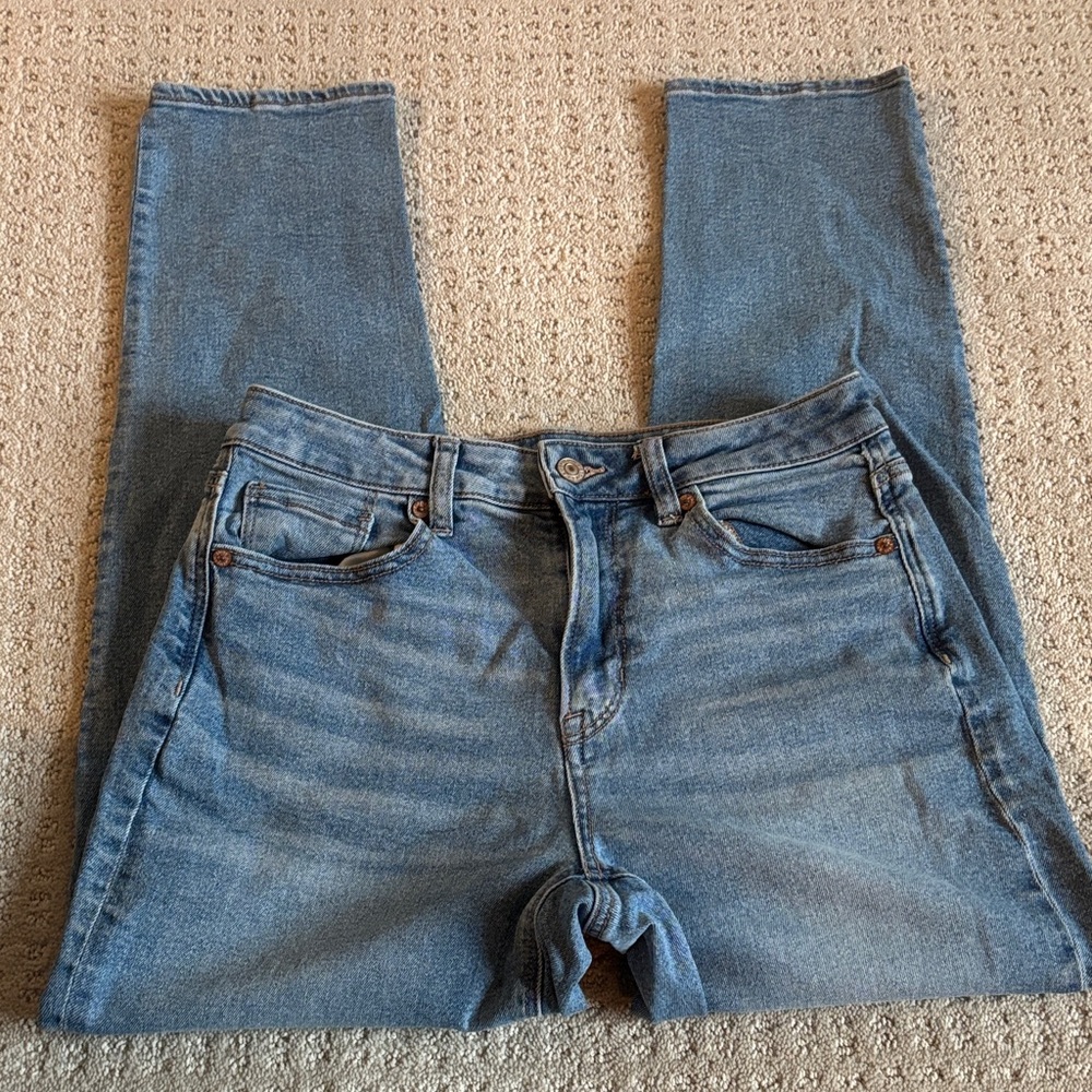 American Eagle Outfitters Light Blue Mom Jeans Women’s Size 4 Regular